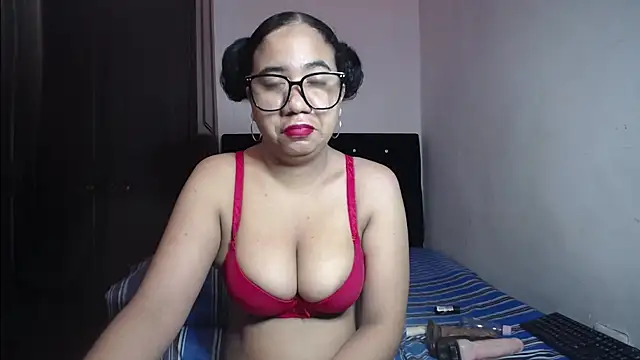 Kristynsmith online show from September 20, 3:44 am