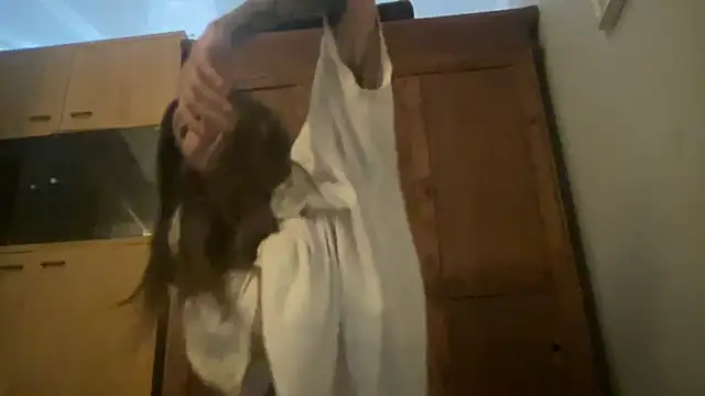 Snapshot of dddasani chatting on November 15, 6:45 pm dddasani online show from November 15, 6:45 pm