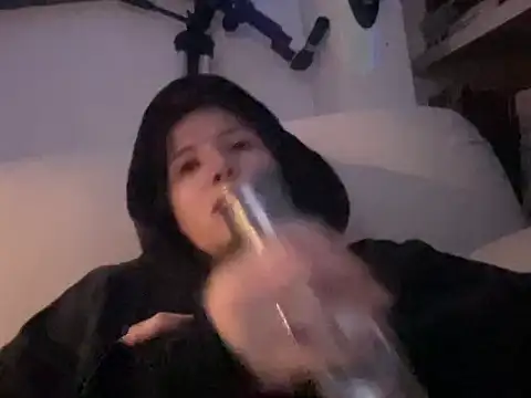 Snapshot of dddasani chatting on November 20, 7:58 pm dddasani online show from November 20, 7:58 pm