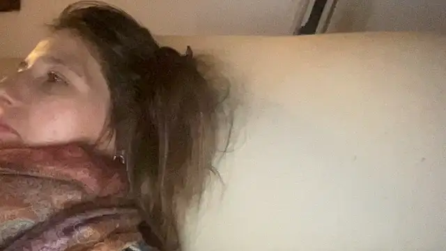 Snapshot of dddasani chatting on December 13, 8:04 pm dddasani online show from December 13, 8:04 pm