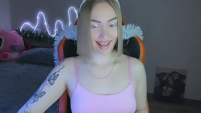 LaraKrein lk online show from December 19, 3:36 pm