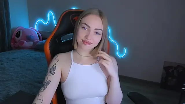 LaraKrein lk online show from April 4, 5:52 pm