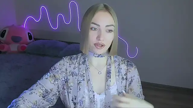 LaraKrein lk online show from December 4, 5:56 pm