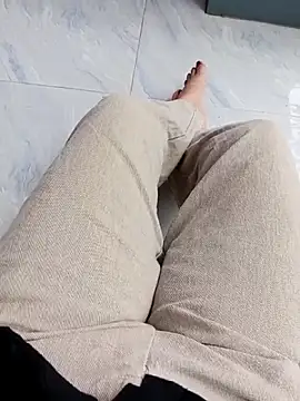 sharon-Hanna online show from February 6, 6:53 am