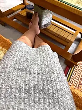 sharon-Hanna online show from February 21, 12:01 am