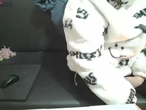 Owe chan online show from January 8, 5:35 am