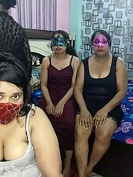 Snapshot of Sexy_anaamika chatting on September 9, 6:56 am Sexy anaamika online show from September 9, 6:56 am