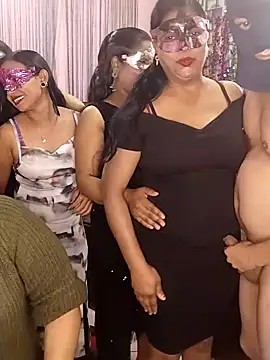 Sexy anaamika online show from December 19, 7:00 am