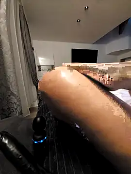 Snapshot of SexyJulia21 chatting on November 24, 5:24 pm SexyJulia21 online show from November 24, 5:24 pm