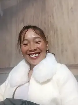 Snapshot of Bianly chatting on November 12, 1:59 pm Bianly online show from November 12, 1:59 pm