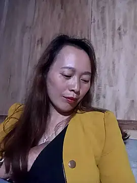 Snapshot of Bianly chatting on December 2, 12:18 pm Bianly online show from December 2, 12:18 pm