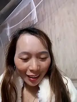 Snapshot of Bianly chatting on November 25, 1:22 pm Bianly online show from November 25, 1:22 pm