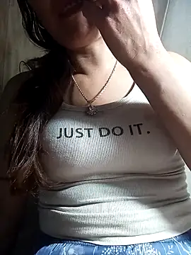 Bianly online show from April 20, 1:13 pm