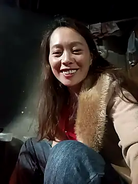 Snapshot of Bianly chatting on November 21, 10:25 am Bianly online show from November 21, 10:25 am