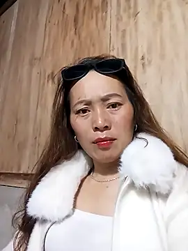 Snapshot of Bianly chatting on December 3, 6:40 pm Bianly online show from December 3, 6:40 pm