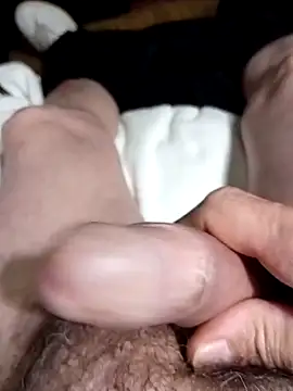 69dagosto online show from December 1, 10:05 am