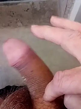 69dagosto online show from November 19, 9:42 am