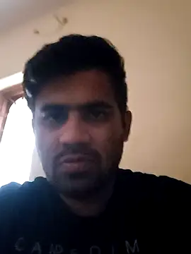 Snapshot of nareshrddd5 chatting on November 16, 7:46 am nareshrddd5 online show from November 16, 7:46 am