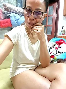 Mama Eva 1 online show from February 11, 10:09 pm