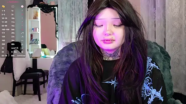 Lein Bone online show from April 27, 1:36 am