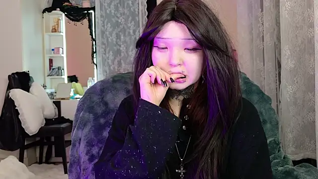 Lein Bone online show from May 1, 1:32 am