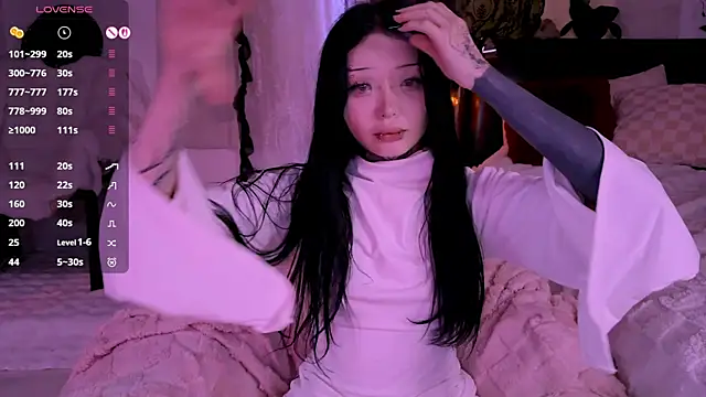 Snapshot of Lein_Bone chatting on November 29, 12:11 am Lein Bone online show from November 29, 12:11 am