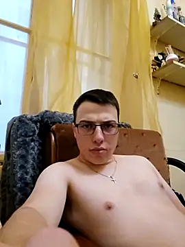 Snapshot of kristaly791 chatting on November 13, 9:24 am kristaly791 online show from November 13, 9:24 am