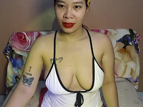 wild rose69 online show from November 2, 4:12 pm