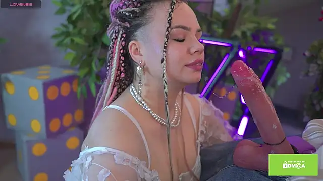 bllowwoww online show from January 11, 8:32 am