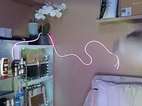 skinny gracie online show from October 25, 3:38 am