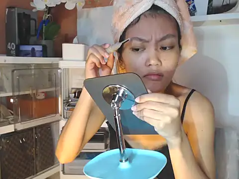 skinny gracie online show from June 28, 12:06 am