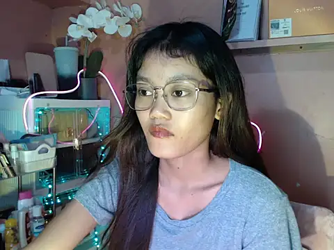 skinny gracie online show from October 22, 3:11 pm