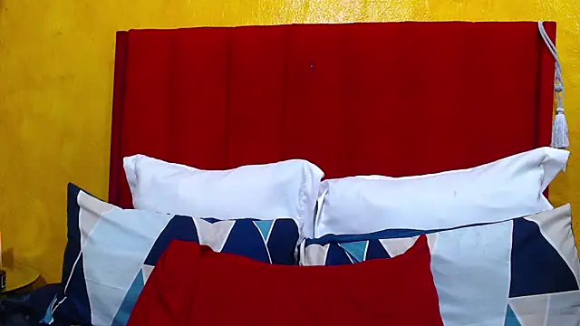 Candycrush2555 online show from November 28, 4:40 pm