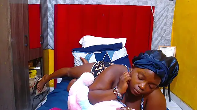 Candycrush2555 online show from February 6, 5:47 am