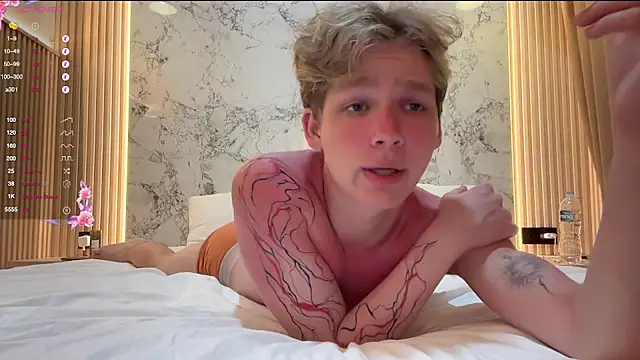 walter cute online show from February 10, 7:57 pm