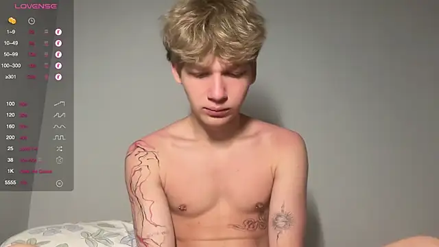 walter cute online show from February 20, 9:50 pm