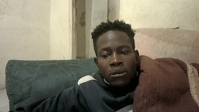 FeeingSplicing online show from November 28, 10:21 pm