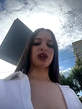 Snapshot of Anyssia chatting on September 20, 7:35 am Anyssia online show from September 20, 7:35 am