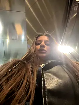 Snapshot of Anyssia chatting on October 17, 5:48 pm Anyssia online show from October 17, 5:48 pm