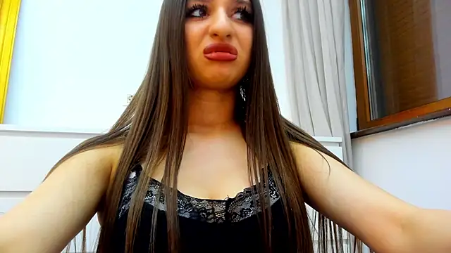 Anyssia online show from December 5, 12:10 am