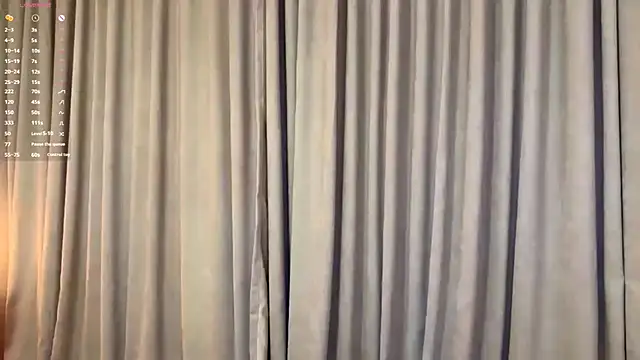 IrisPurrphy online show from December 13, 8:04 pm