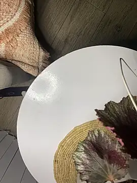 Snapshot of Jonny_Agatha chatting on March 30, 10:55 pm Jonny Agatha online show from March 30, 10:55 pm