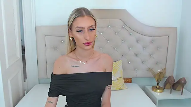 NatalieSensual online show from May 26, 8:56 am