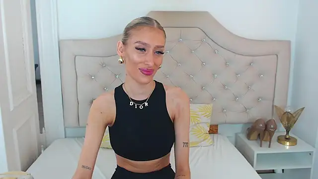 NatalieSensual online show from April 16, 9:21 am