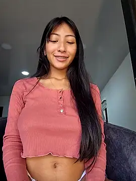 Mavi roouse  online show from September 26, 1:18 pm