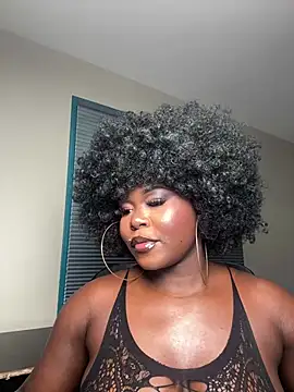 WomanNextdoor1 online show from July 16, 9:50 am