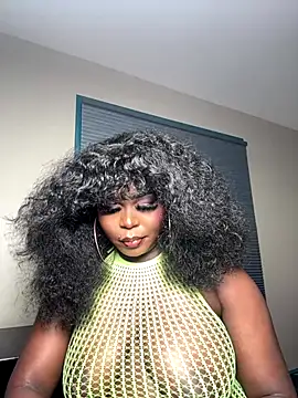 Snapshot of WomanNextdoor1 chatting on December 3, 3:07 am WomanNextdoor1 online show from December 3, 3:07 am