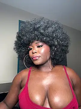 WomanNextdoor1 online show from March 20, 8:37 am