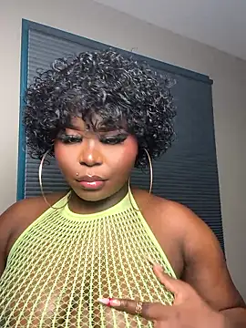 WomanNextdoor1 online show from January 14, 7:34 am