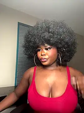 Snapshot of WomanNextdoor1 chatting on November 16, 2:05 am WomanNextdoor1 online show from November 16, 2:05 am